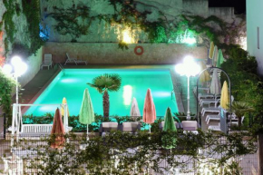 Отель Hotel Timiama  Пескичи